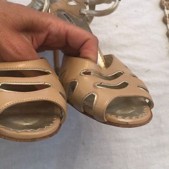 Manolo Blahnik Beige and gold cut out strap he sandal heel ￼(39) - Picture 7 of 9